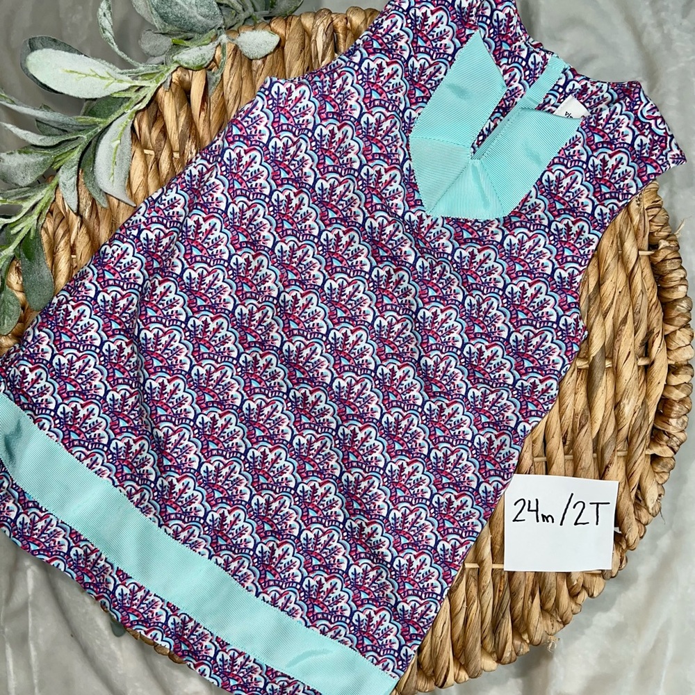 Vineyard Vines Dress with Blue Accents